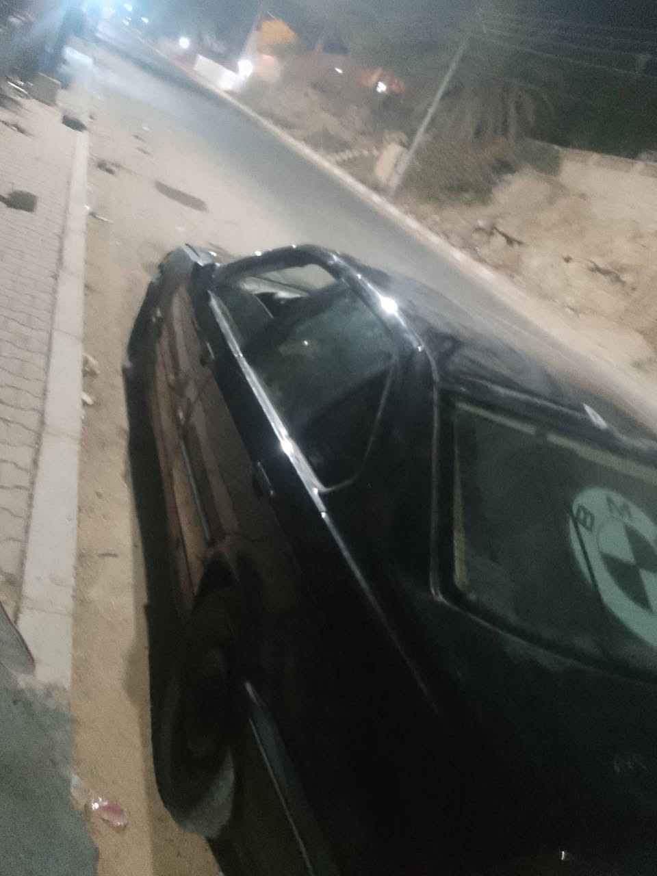 (سياره حديده سابقا جانت رقم ) بي ام  e36 محرك 20 لاتنقيص ولا تبخير كير شرط داخل نضيف خارج نضيف لا خياس لا ضربه تخم تاير صدر خلفي امامي جديد كهربائيات جاهزه  نقوصات بسيطه تنزل من سعره مليونين و150 وبيه مجال متواجد خاص وعلى رقم ***********
