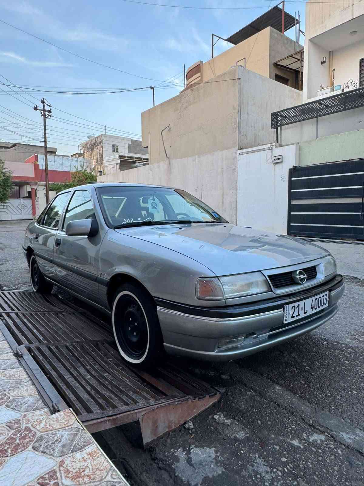 اوبل ١٩٩٥ • مكينة ١.٨ • كير عادي