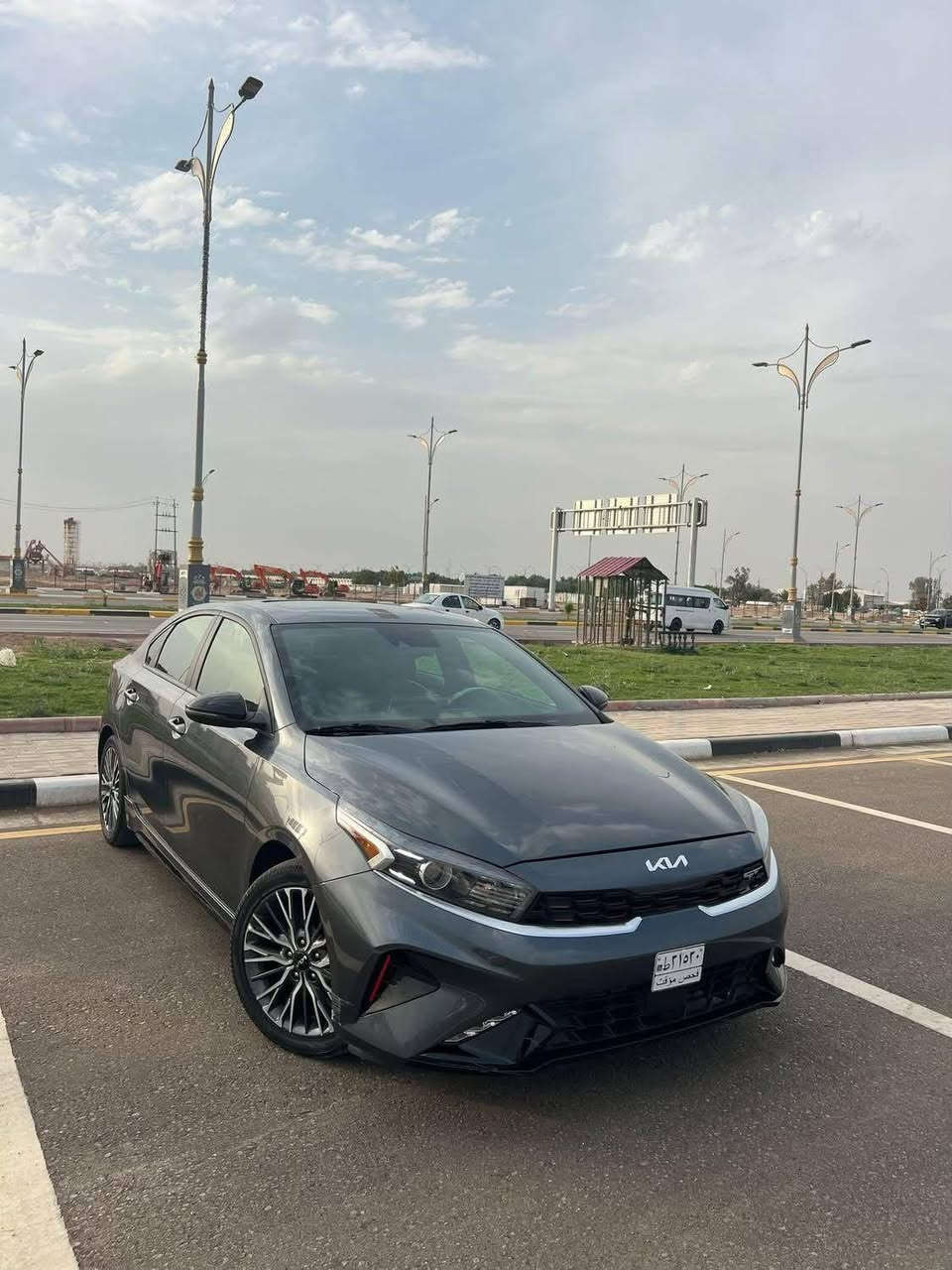 كيا فورتي 2023
GT line
كير DCT دبل كلج 7 نمر
رقم بغداد 
رادار امامي وخلفي وجانبي
قيادة ذاتية و تحديد مسار و توقف ذاتي عند الخطر 
كشنات تبريد وتدفئة 
بصمة و تشغيل ع بعد 
فتحة سلايد 
شاشة كبيرة مع تشغيل ابل كار بلي
كامرة دوارة وضعيات عدد 2
أنظمة قيادة سمارت وسبورت ونورمل 
كشنات كهرباء
كشنات جلد حضن مطرز احمر مع علامة GT
نظام سماعات هارمن كاردن 
قطعتين تبريد امامي وخلفي
شحن وايرلس
دركة D شكل رياضي مع ختم GT
حساس خلفي مع تنبيه 
اوتو هولد هاند بريك بصمة
نقطة عمياء
دبل كزوز
للتواصل واتساب 
***********
