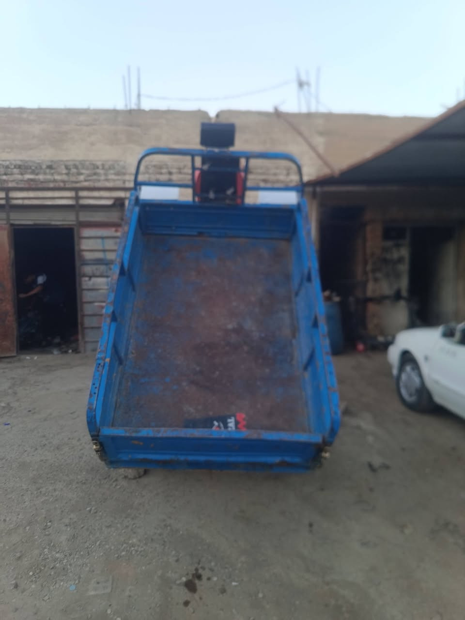 ستوتة اللبيع مديل 21 مكينة 24مسجلة مرور مدفوعة كمرك السعر 1700بيهة مجال  ***********    /***********
