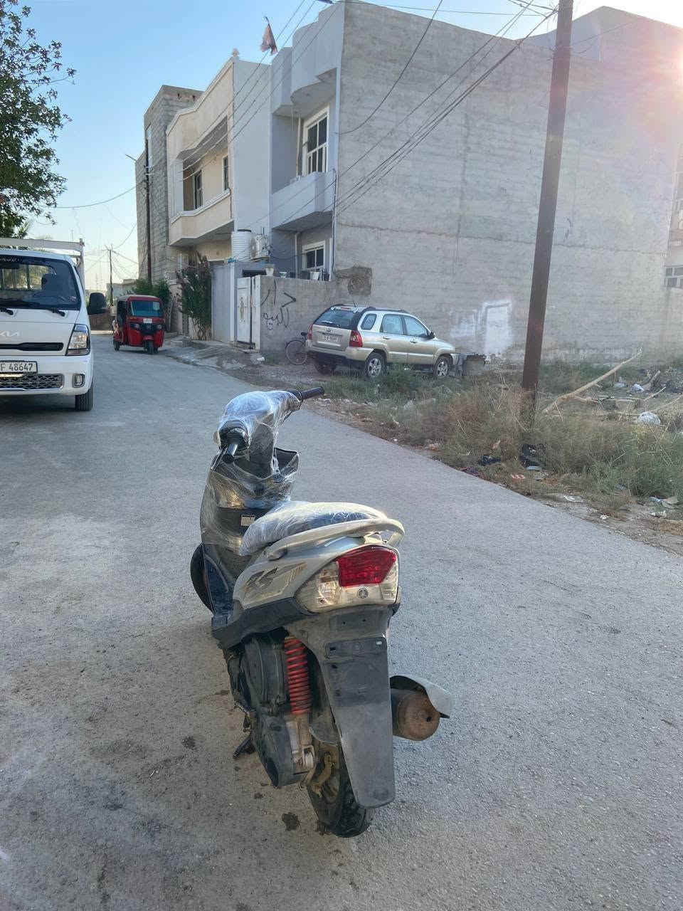 السلام وعليكم ماكس عدله للبيع رمبه صار شهرين من نازله كفاله من كلشي كلشي شغال نقص فقط باتري عده لباتري مكفوله كله بلاد برغي ختم واحد كله ويه لمكينه مكينه متسمع صوته خره الدراجه كارتون المكان ديالى بعقوبة ***********
