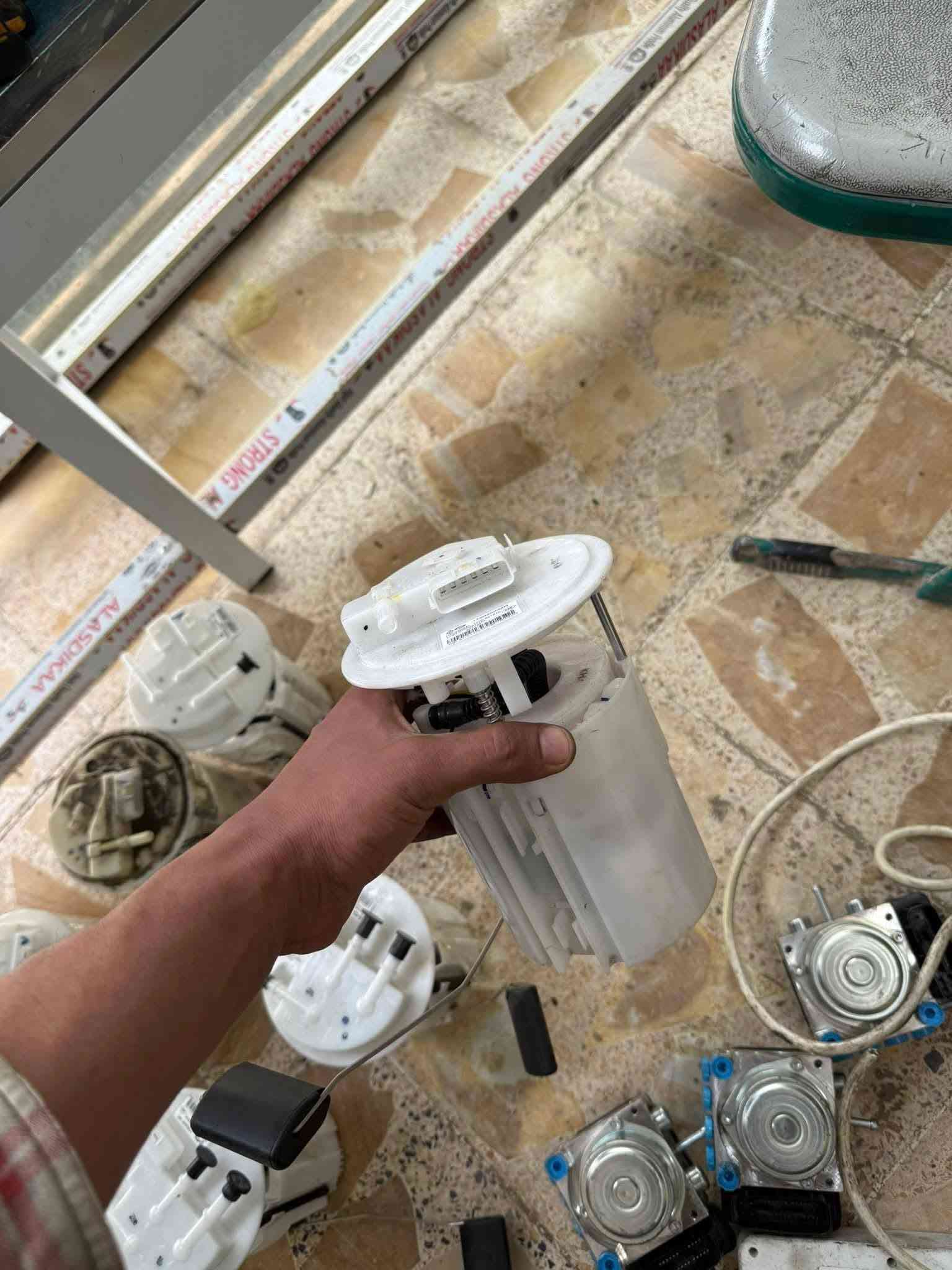 قطع غيار • رينو سافران • رينو كوليوس