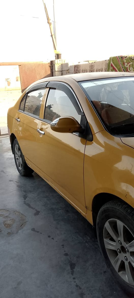 نيفان 620 موديل 11كير محرك جداد بيهه بس بارد باب سائق عنوان بغداد تقاطع النهروان السعر 33وبيهه مجال ***********
