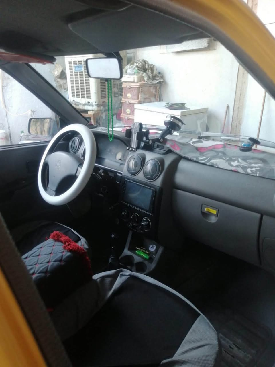 للبيع سايبه موديل 2015 جاهزه مكان دوره السعر 27 بيها مجال ***********
