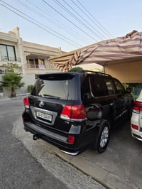 لاندكروزر GXR • ٢٠١٣ • V6