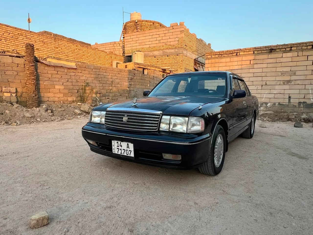 السلام عليكم
للبيع كراون 1995

كير ..محرك..حداديه ..تخم تاير ..كله جديد 

سيارة جاهزة من كل النواحي ..ماعدا التبريد 

كفاله عامة من (العيب الشرعي والگص ونقل الچثة)

كفاله من الضربة ( صبغ 5قطع اثر جراد )

السعر 65$ 

بيه مجال قليل حق الجيه 

المكان : ذي قار سوق الشيوخ 

الهاتف: ***********
