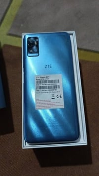 زد تي Blade A71 • نظيف • كارتون