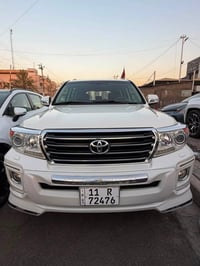 لاندكروزر ٢٠١٣ • ماشيه ١٧٣الف • ارقام بغداد