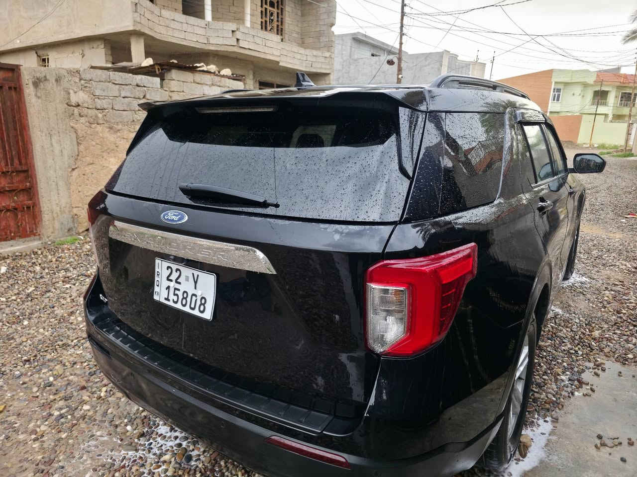 فورد اكسبلورر اسود موديل 2023 ماشيه 40ميل بدون صبغ بدون ايرباك بدون تبديل بيها شبر وشويه بل باب الجنطه بارد بصيط اسياره وبدون تكحيل شرط تعتبر اكلين على ايدي شرط كل الساره من كهربائيات الى صدر الى دسكات الى تايرات باتري كلشي وضع الشركه محد جايسها المواصفات كلها نفس الشي 
رادار امامي
رادار جانبي
حساسات
كامره وشاشه
كشن هيتر
جنطه كهرباء شفط
بصمه كل الابواب 
سبع وصعيات قياده 
تبريد 3 قطع 
اهواي مواصفات 
ماريد اطول عليكم ابيع جوه السوك 1000 دولار 
خابرني وبيك خير ودلل ***********
