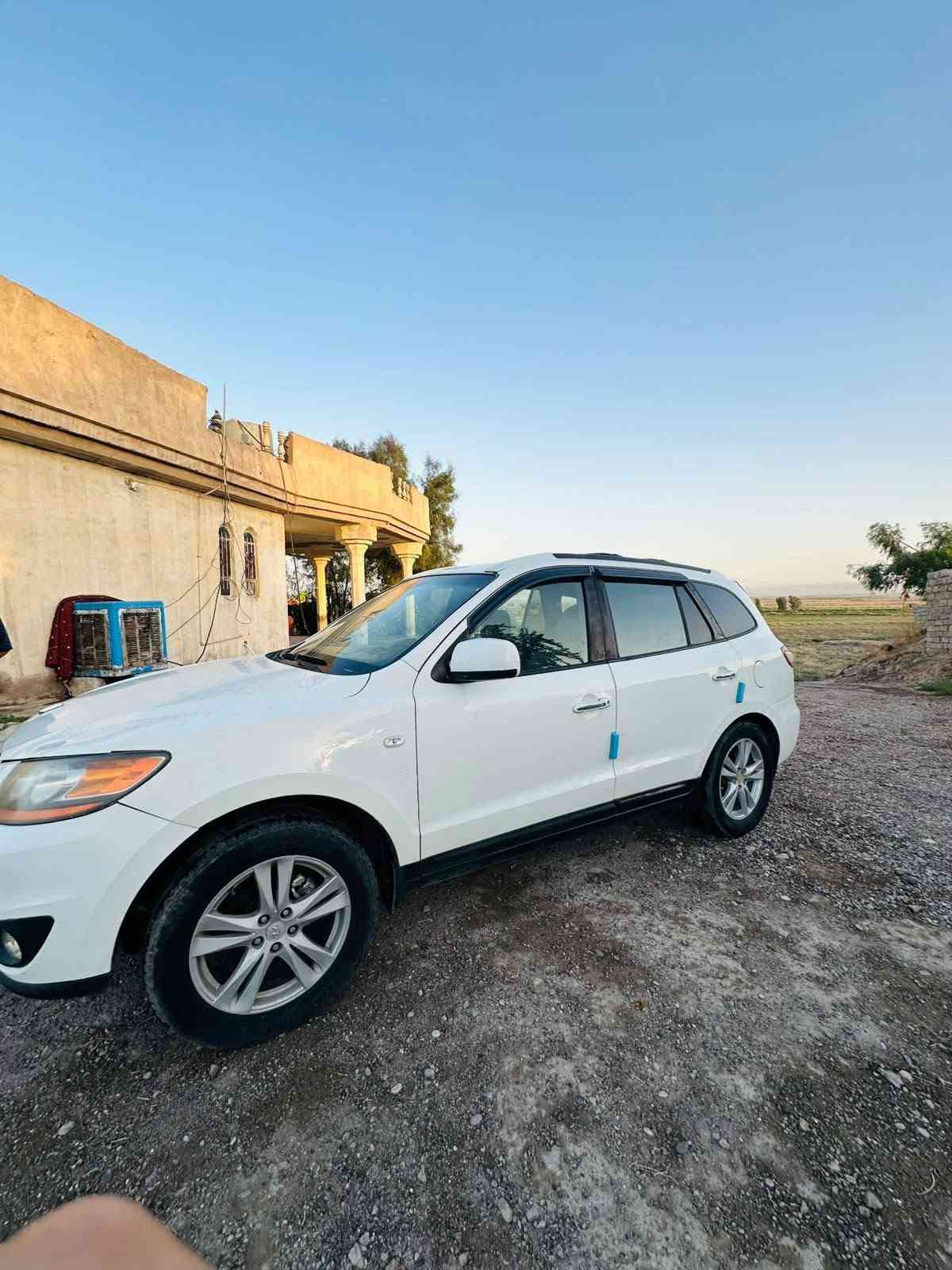 مكلف بلنشر للبيع سنتافي أدوات مكصوص مامسجل كير محرك صدر تايرات تبريد تدفا كهربائيات كلها شرط سياره جاهزة محرك 6 بانزين شرط 7راكب متومه السعر 48
وبيها مجال لشراي خاص ماجاوب اتصل على الرقم 
‏‪ ***********‬‏بيع نقد ماراوس 
‏‪ ***********‬‏
