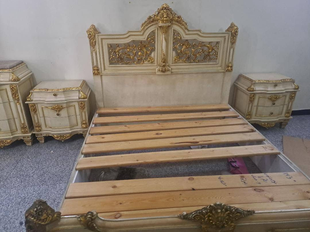 السلام عليكم للبيع غرفه مصريه تكمه
الصور گدامك شوفها تعجبك ما تعجبك بكيفك بعد 
للأستفسار  *********** 
السعر 1250 
مكان الصويره
