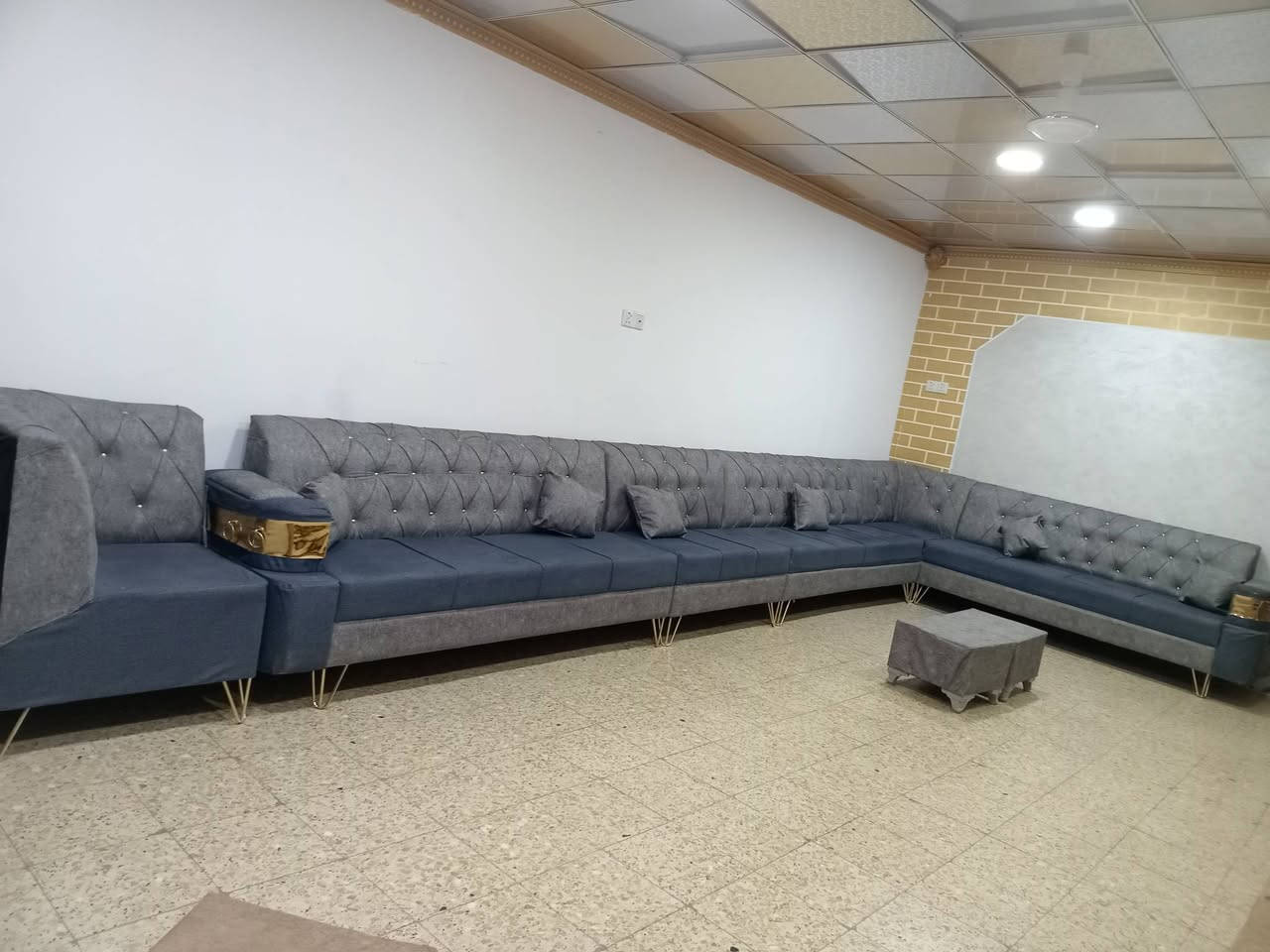 ديوان • ١٥ مقعد • تفصيل نجار