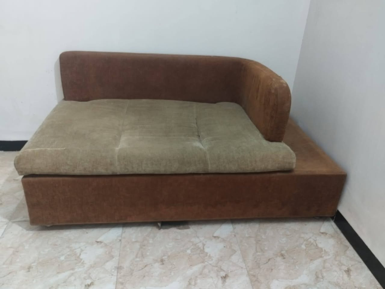 بغداد الدورة • جمعيه عدنان خير الله • للبيع