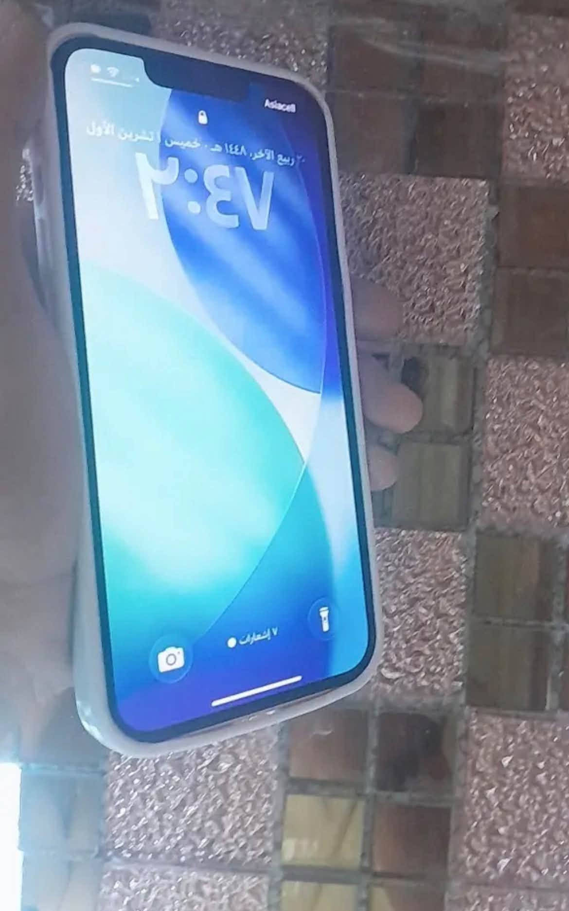 سلام عليكم آيفون لبيع 13عادي📱 نظيف 💯والله بي كسر بل ضهر موظح ماستر شرق اوسط وتر برو ذاكره 128بطاريه 86 كله بلادي جهاز مداخل صيانه 🚫 كأمره حلوه  لوان البيظ مكاني بغداد حي اور 600📍سعر 425 رقم *********** مآبي وتساب فقط اتصالات

نص مكتوب في الصور:
- ٢:٥٠ حول الاسم iPhone إصدار iOS 26.6.2 اسم الطراز iPhone 13 رقم الطراز MLPG3AA/A الرقم التسلسلي GQTH0XRDWP انتهت صلاحية التغطية الأغاني الفيديوهات ٣٠ الصور ١٠٣ التطبيقات ٨ السعة ١٢٨ غ.ب. متوفرة ١٠٢ غ.ب.