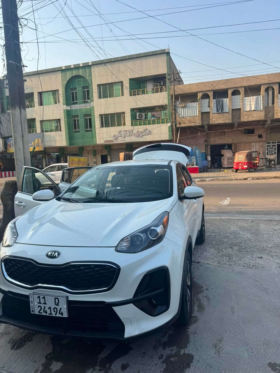 سبورتج ٢٠٢٢ وارد امريكي
حادث صندوق فقط 
نص مواصفات 
رقم بغداد 
السونار مرفق بالصور
بغداد حي الامين
الرقم ***********
السعر 158

نص مكتوب في الصور:
- BIDCARS
- BIDVARS