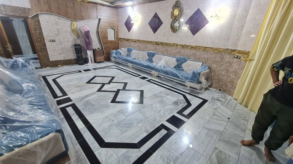 تنفيذ ديوان حسب الطلب شغل جديد ع المتر 
من المعمل مباشر للطلب راسلنه واتساب 
***********
متوفر موديلات مختلفه
