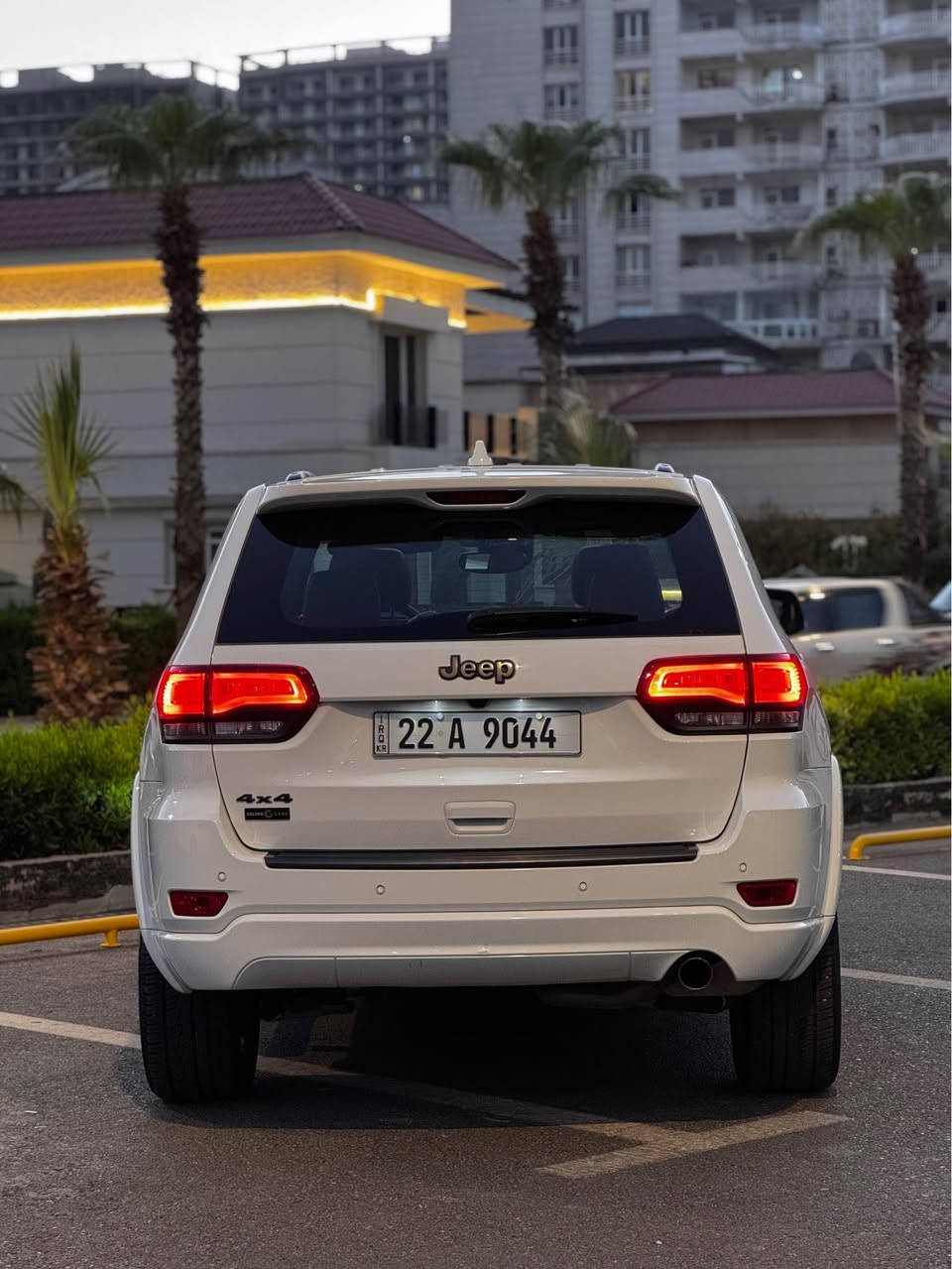 Jeep grand cheroke S 2021 
جێب قەپات مواسەفات فول فولل شەرکە هارڵم تەنها 
مەودای رۆشتنی تەنها 20 هەزار مایل سەیارەکە تاکە لە جوانی یادی 80 ساڵە رادار دۆسە ماستاوچی 
بێلێدران تانها چوار پەبنجە کارتی هەیە لای جاملغ 
ناو سۆر سەیارەکە پراو پرە لە مواسەفات و جوانی نرخەک زۆر گونجاو خوار بازار 
بۆ زانیاری زیاتر 
*********** 

Jeep 80th anniversary 
2021 HARLEM 
جيب مناسبة 80 سنة مواصفات 1على1 خليجي 
صفر شركة اربيل هارلم 
سيارة زيرو ماشية 20 الف مايل 
گير محرك سيارة بالباكيت كله مكفول 
سيارة داخل احمر دوسة كهربائي 
فول فول فول مواصفات 
ملاحظات بيه سيارة اربع اصابع تكحيل بالجاملغ 
دعامية شبر صبغ 
باقية برغي برغي شرط كله 
سعر جوه كل السوگ 
مكان سيارة اربيل 
سعر جوه كل السوگ 289 ورقة مجال كلش بصيط 
واتساب 
*********** أربيل, العراق
