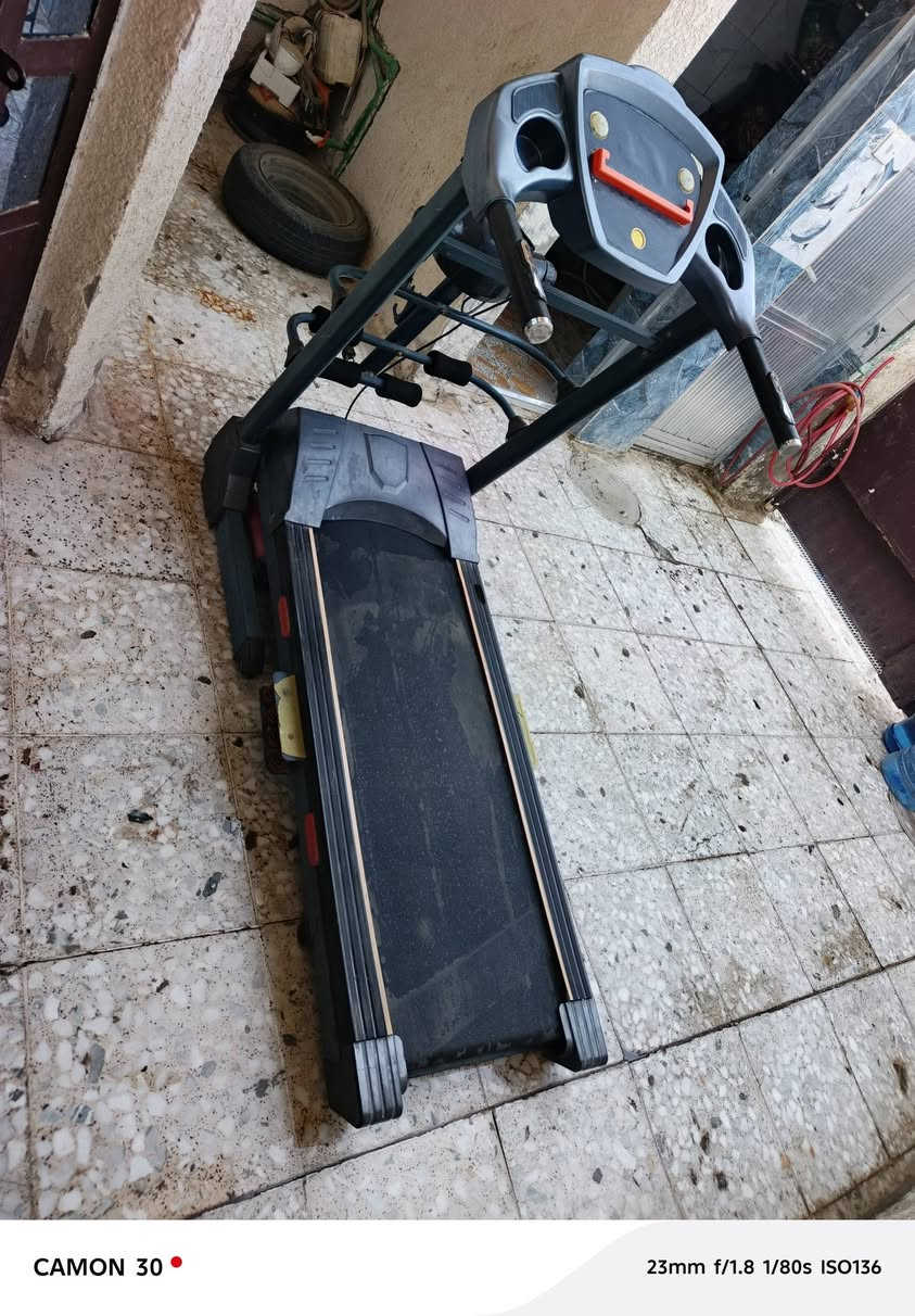 جهاز جري وزن ١٥٠ السعر ٢٢٥ الجهاز يشتغل عن طريق الشاشة لمس بغداد جسر ديالى القديم ***********

نص مكتوب في الصور:
- CAMON 30
- 23mm f/1.8 1/60s ISO190