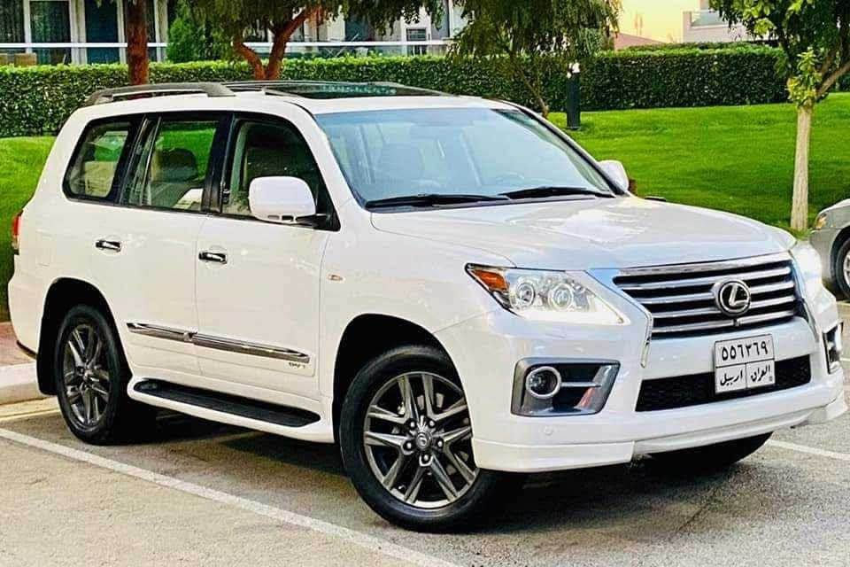 سڵاو برایان🩶
ئەم Lexus مان هەیە بۆ فڕۆشتن خۆی مۆدێلی ٢٠١٠ یە بەڵام  کراوە بە ٢٠١٣ یەک پارچە و دووپەڵەی بۆیاخە بێ ناوگرتن بەڵام سەنەوی بەسەر چووە:
 بۆزانیاری زیاتر پەیوەندی بەم ژمارە تەلەفونەوە بکە: *********** السليمانية, العراق
