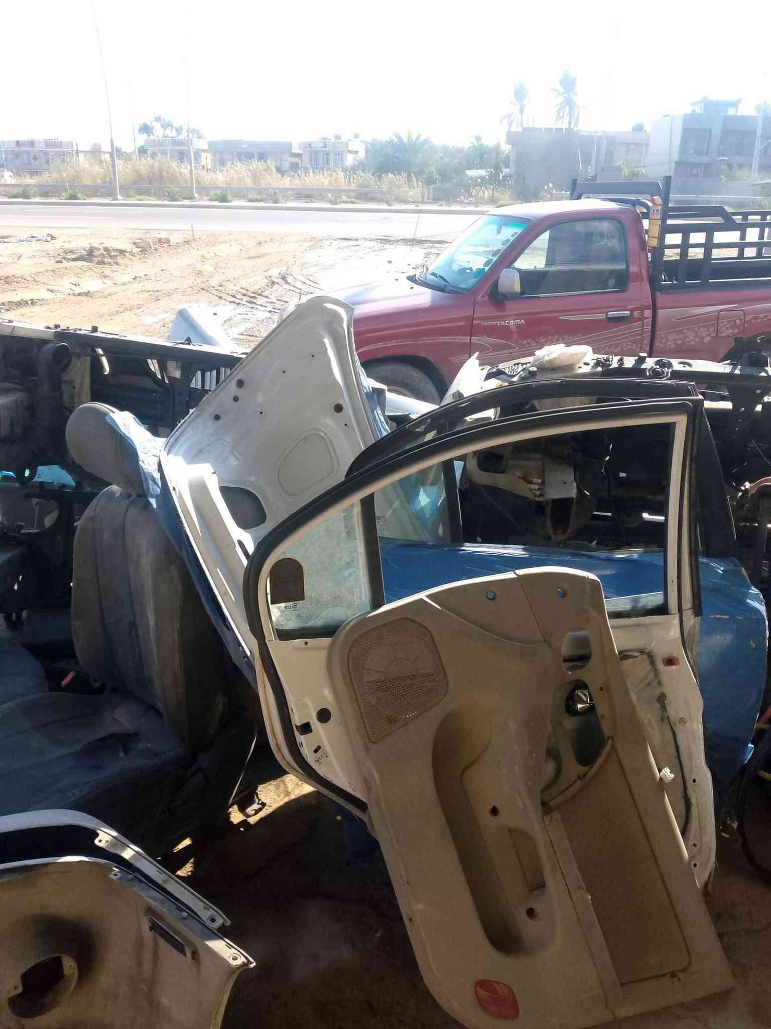 قطع غيار • اتصال