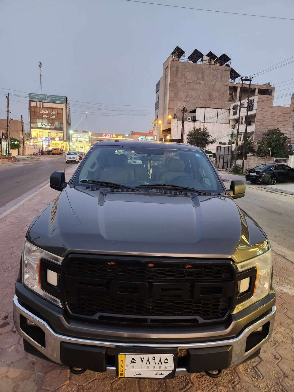 2018 ford f150
بيع او مراوس ( هايبرد او كهرباء ) حصرا

 كلين تایتل بدون صبغ بدون تبديل بدون اي شي

1FTEW1E52JKE45960 رقم الشاصي

V8 5.0

4x4

كير تعليك عشر نمر
باب طويل بدي قصير
شاشه صغيره
شاشه اعطال
كاميره
بلوتوث
رمز سري بالباب
مقاعد مخمل الأمامي متصل يعني 6 راكب + قاصة عليها منضومه لايت لد كلش قوي

 ماشيه 125 كيلو يعتبر مشي قليل على بيكب وعلى موديل 2018
 رقم بغداد الجديد باقي بس استلام لوحات  باسمي تحويل شوکت ما تريد السعر 190ورقه و بيها مجال 
***********
مكاني العامرية او حي الجامعة
