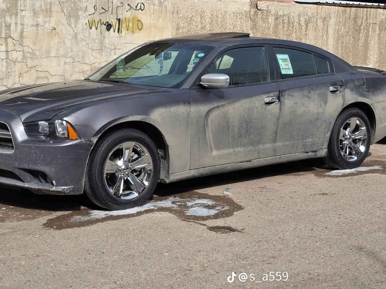 السلام عليكم جارجر للبيع ١٣ فول موصفات سنويه هزه كلو جديدسياره جاهزه ***********تصال وتساب  سعر 150

نص مكتوب في الصور:
- @s_a559