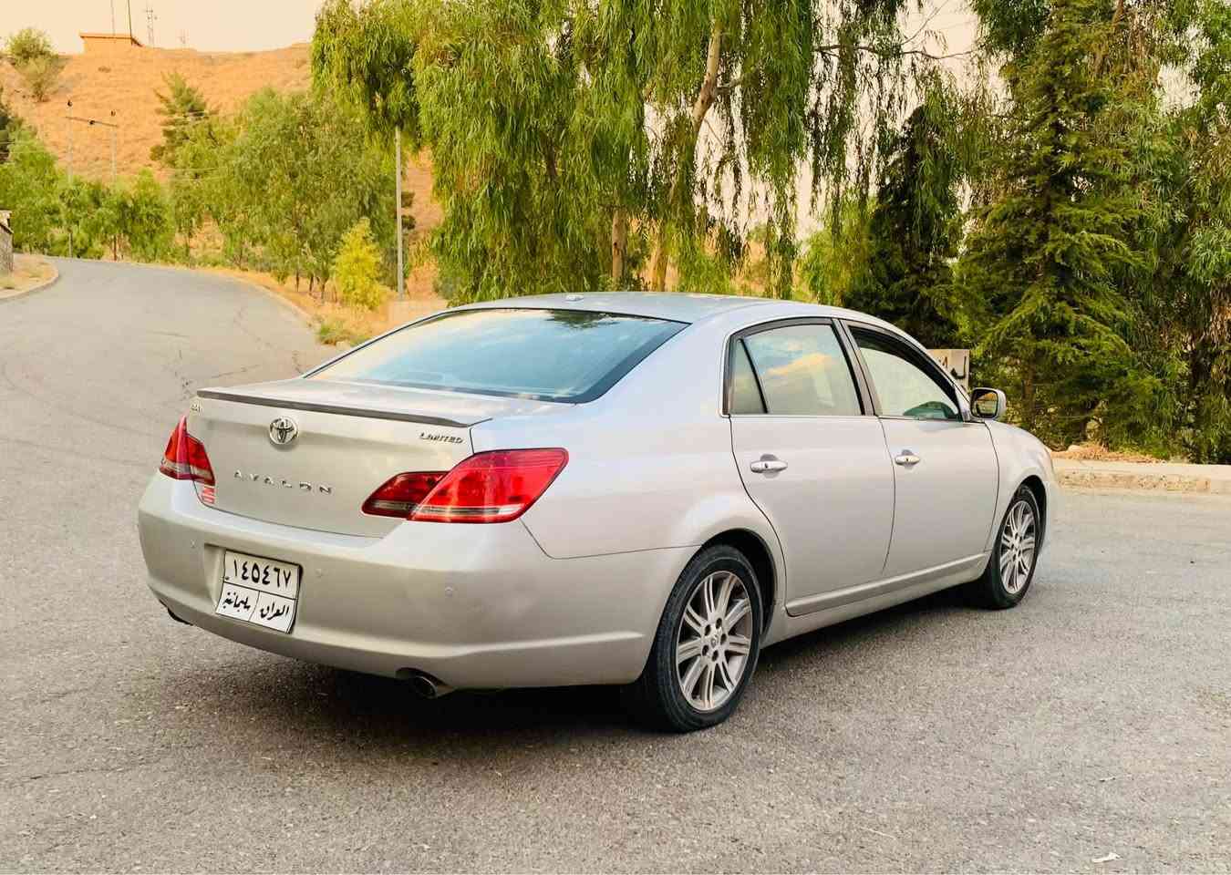 AVALON 2009 Limited 📦
سەرەتا بە ناوی خودای گەورە 
ئەڤەلۆن ٢٠٠٩ ی خەلیجی فوول فوول مواسەفات
کوشن ساردو گەرم و جڵد کارەبایی و خەزن
سڵاید
پەردە
بەسمەی دەرگا و سندوق 
زۆر جوان و ڕێک و پێکە هەیکەلی جوان ماوەتەوە
گێڕ و مەکینەی بەشەرتە بێعەیب و بێ کرانەوە
سەیارەکە حیزام نییە چەند پارچەیەکی بۆیاغە بەس بە حیزام دەفرۆشم پێش و پشتی کەپسە
سعری 98 وەرەقە و مەجال 
***********
*********** كويسينجاك, أربيل

نص مكتوب في الصور:
- ***********
