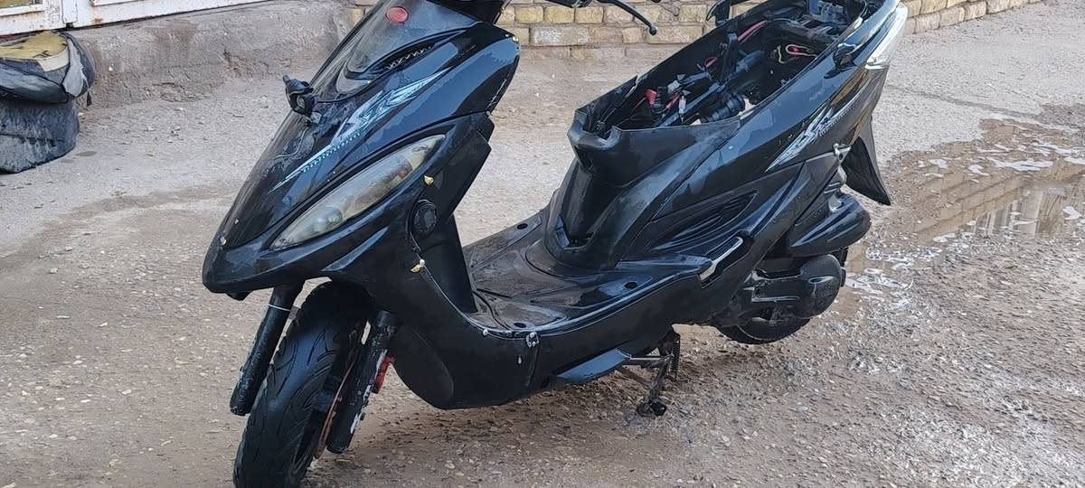 دراجة جي فور  جاهزة   ب250   الف  مكاني رفاعي
***********
