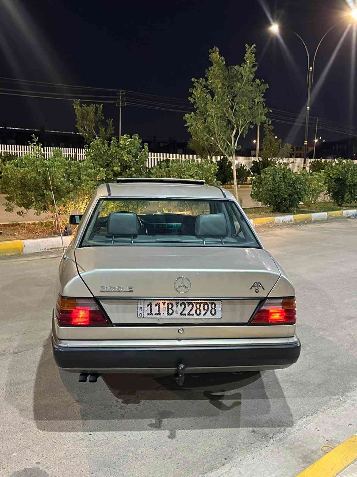 مارسدس دب
1988

سنويه وهزه جديده 

بغداد دولي

محوره 2500

جام كهرباء 

حداديه

طخم تاير

قواعد بلاد

برانكيت بلاد

اريل شغال

كهربائيات كلهه جاهزه

سياره نصبتهه كلش حلوه

مصبوغه عام

السعر 67 وبيهه مجال 

سياره جديده

ناصريه مركز***********
