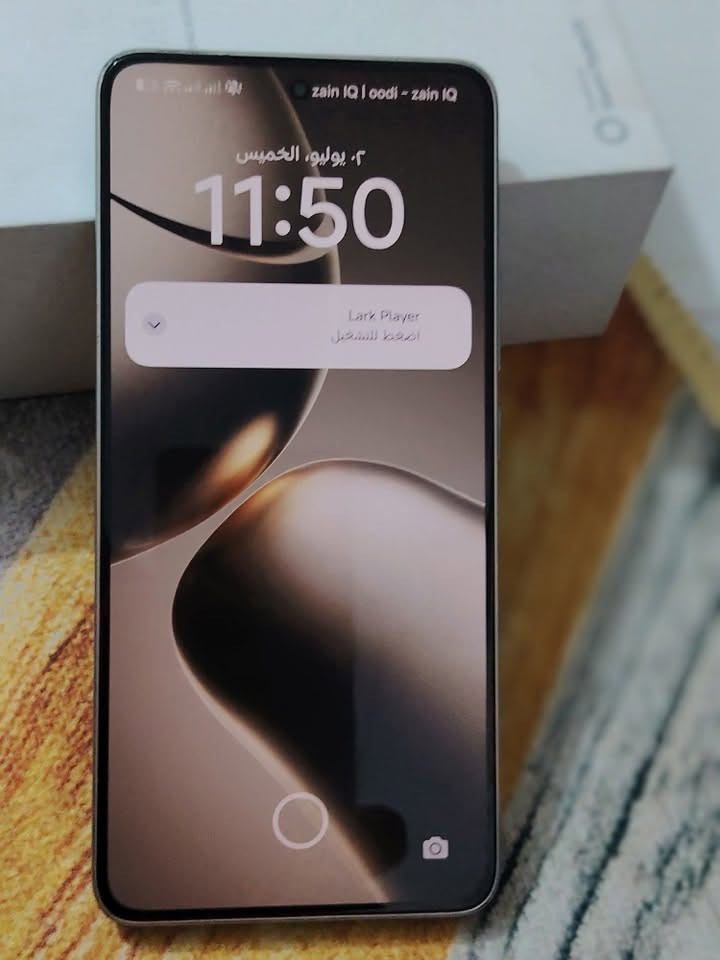 للبيع: Xiaomi 14T (شاومي 14 تي)
 النظافة: الجهاز بحالة ممتازة جداً (أخو الجديد)، 
 الملحقات: الجهاز كامل مكمل؛ بكارتونه مع جميع ملحقاته الأصلية بالكامل والشاحنة الأصلية السريعة 
 السعر: 450 ألف دينار (وبي مجال)
العنوان : النجف 

***********
