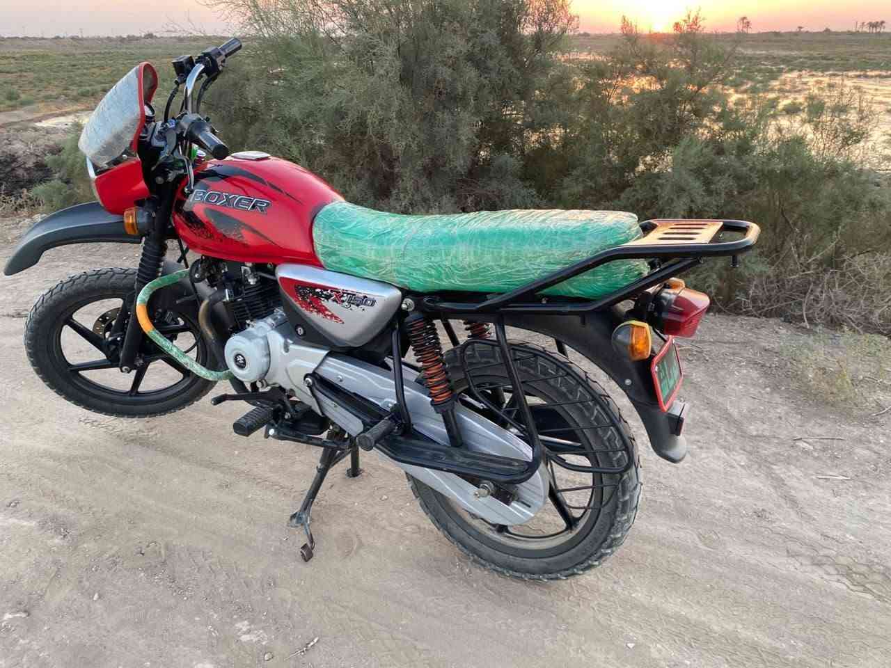 سلام عليكم بوكسر للبيع مديل 23طالعه 2024شهر 12 ادراجه بعدهي ع وضع الشركه كلشي ما امبدل السعر 2350 ادراجه اوراق خاص مارد العماره ناحية السلام ***********

