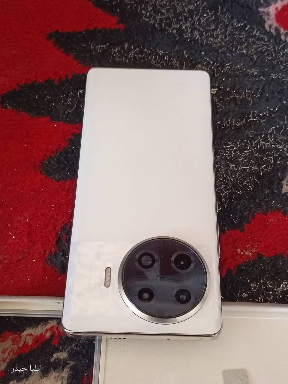 Tecno Spark 20 Pro
جهاز نضيف جداً
ذاكره 256 
عشوائيه 8+8
كامرا اماميه 32 
وخلفيه 108 ميكا بكسل
مع معالج IA 
شاشه امولد منحنيه 
120 هرتز مال العاب
بصمه مدمجه بالشاشه 
بطاريه 5000 تدعم الشحن السريع 
مع ملحقاته 
فقط بيه نفخ قليل جداً بالبطاريه   مايبين بالتصوير وما مثأر على الشحن
سعر 190
مكان بابل سدة الهنديه المهناويه

نص مكتوب في الصور:
- ايليا حيدر
- ایلیا حیدر
- إيليا حيدر
- هاتفي
- ۱۲:۳۲ م
- TECNO KJ7
- الطراز
- TECNO SPARK 20
- Pro+
- اسم الجهاز
- Helo G99 Ultimate
- وحدة المعالجة المركزية
- Android 14
- إصدار Android
- 108M TRIPLE
- Camera
- الكاميرا الخلفية
- 32M
- الكاميرا الأمامية
- 256.00 GB
- ROM
- 8.00 GB
- + 5.00 GB قابلة للتوسيع
- RAM
- 5000mAh
- البطارية
- 1080X2436
- الشاشة
- KJ7-H895MNOAK-U-
- OP-260112V2294
- رقم الإصدار
- HiOS V13.6.0 (OS13.
- 6-U-P81-231129)
- إصدار HiOS