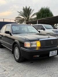 كراون ارنب طويل • ١٩٩٣ • محرك ٣٠٠٠