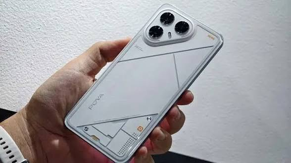للبيع فقط 
جهاز تكنو بوفا 7الترا 5G 
يشغل 120 فريم ببجي 
جهاز ماداخل صيانه جديد صار شهرين تقريبا من اخذته 
مستعجل ع بيعته متضايق ع فلوس الي يخدمه يتفضل السعر خاص ***********
كامل ملحقات شاحن وكارتون موجودات
