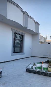 صباغ • متفرغ • واجهات وديكورات