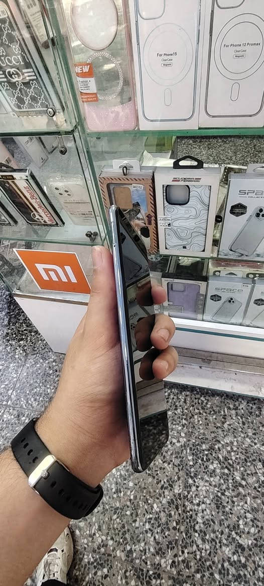 سلام عليكم
هواي واي 9

ذاكره 128

جهاز نضيف كلشي مامبدل بي

سعر ٩٠ وبي مجال

استفسار اتصال ***********
