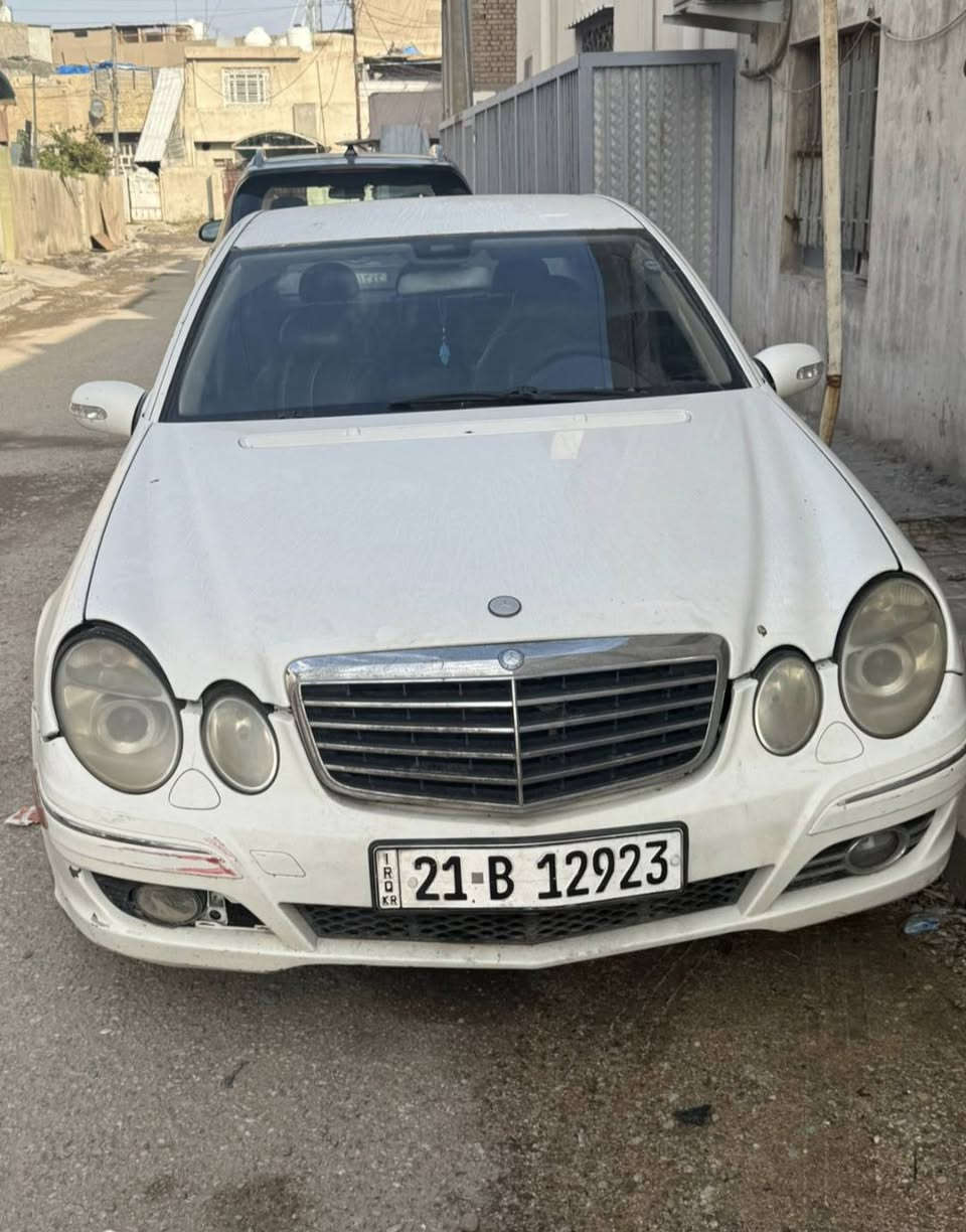 مارسدس ٢١١  كير محرك ياباني رقم سليمانيه باسمي  مكان السياره بغداد الامين *********** السعر ٧٥
