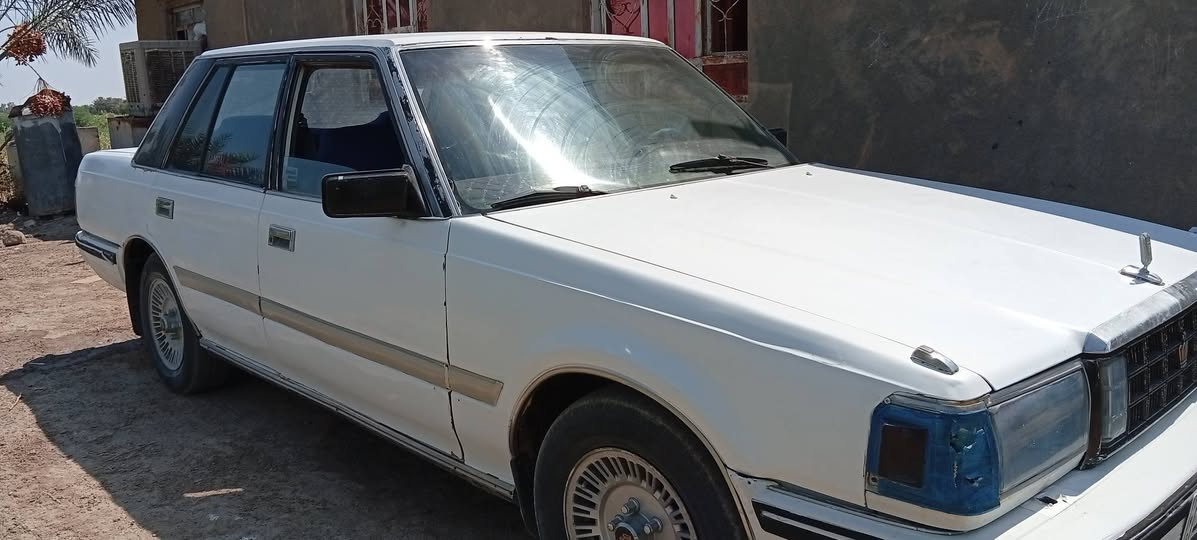 سلام عليكم سياره سوبر للبيع  موديل 87 سياره جهازه مكينه بلاد كير عادي رقم انكليزي تحويل ثاني يوم رقم بغداد السعر 38وبيها مجال 
تفاصيل الخاص موجود
رقم الهاتف ***********
