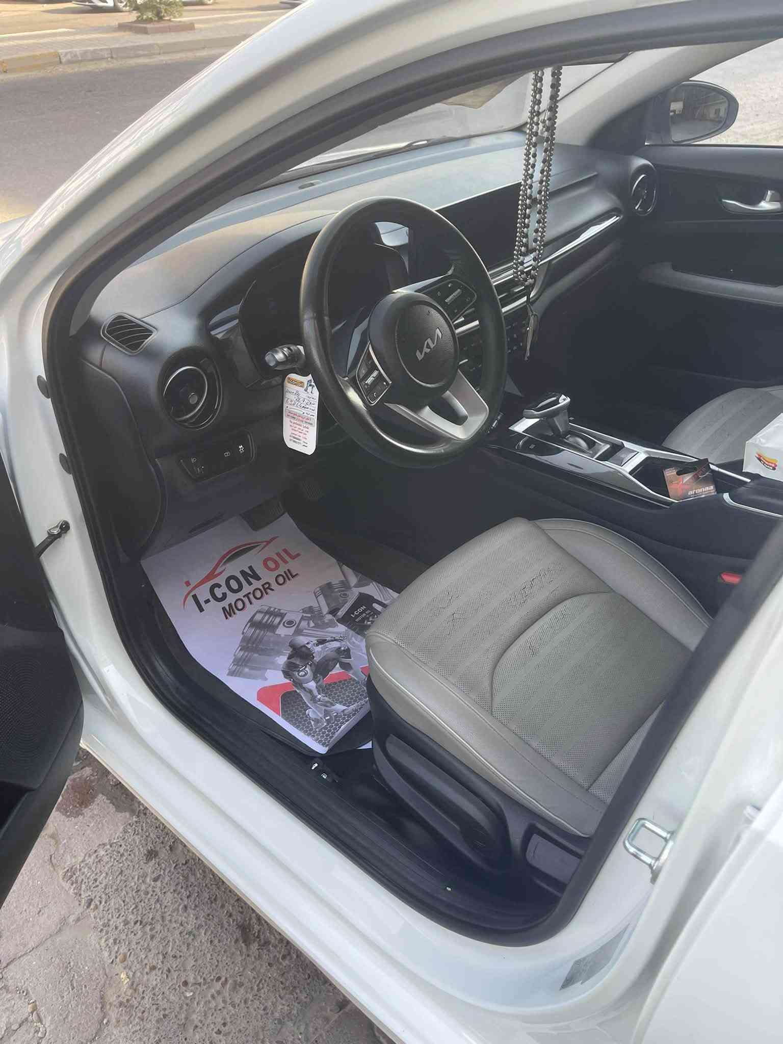 كيا k3 موديل 22 رقم سليمانيه سيارة اخذتها زيرو ع ايدي ماشيه 65 الف محرك 1.6 دبل نوزل مواصفاتها معروفه للكل 
رايدها 130 $ مجال قليل
للاستفسار واتساب 
***********
