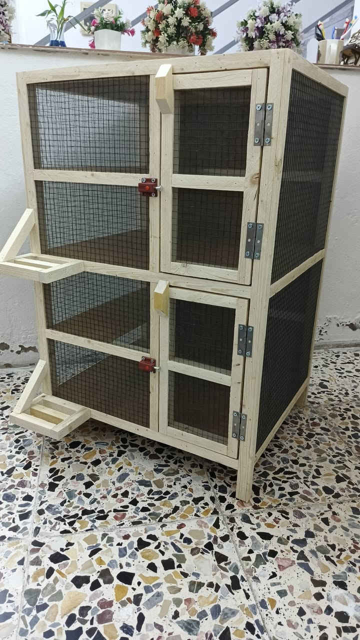 السلام عليكم لوكر خانتين قياس الخانة الوحدة وجه 60 نزال 50 ارتفاع 40 دبل سيم رف خارجي المي الخشب كله جديد(25 ألف) بغداد الجديدة *********** واتساب.
