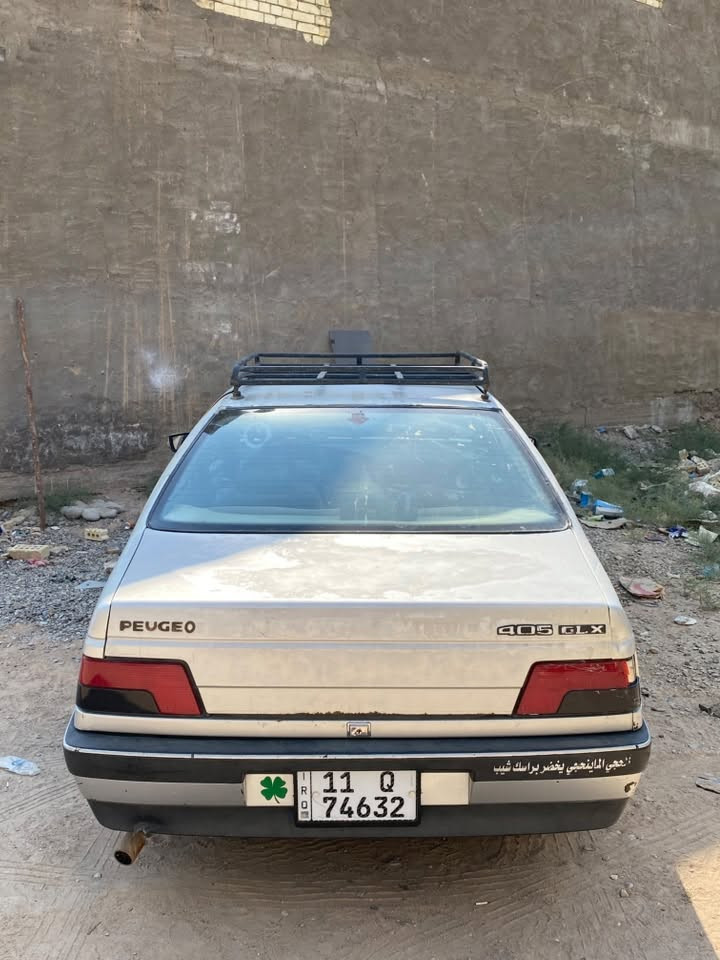 بيجو 405بغداد خصوصي بسمي كير محرك مكفول تبريد 
السياره بيها ضربه بابين صفحة السايق 
صدرها نص عمر مكانها بغداد الزعفرانيه 
*********** واتساب السعر 27
