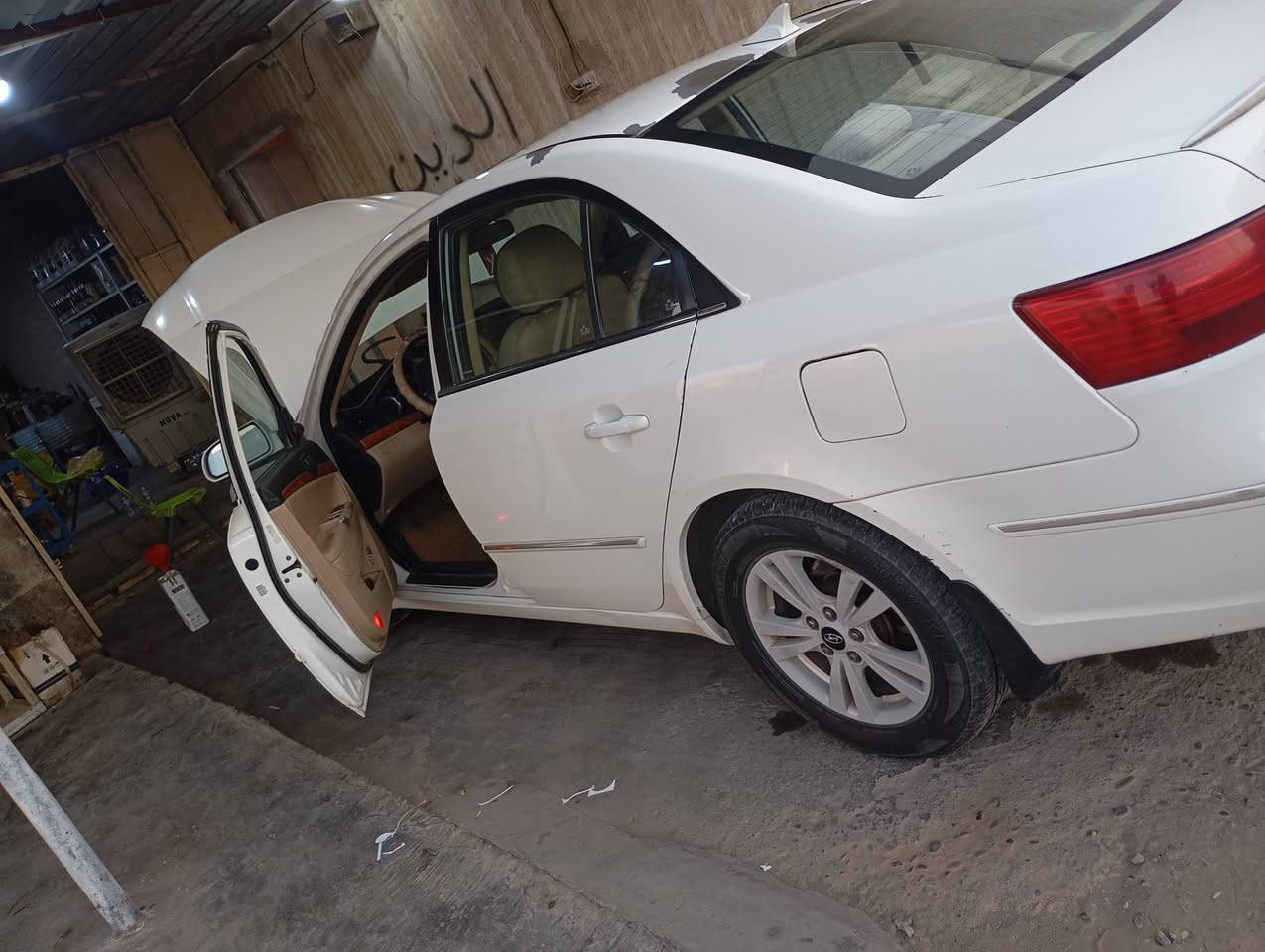 سلام عليكم سوناتا للبيع 2009 أمريكي رقم أربيل  فول مواصفات محرك  ٢٤٠٠ دوش  تخم تاير.          تبريد شقال  بيه قطعتين صبق فقط سونار موجود السعر(  108 )  مكان الانبار الحبانية                   الهاتف ‏‪***********‬‏
