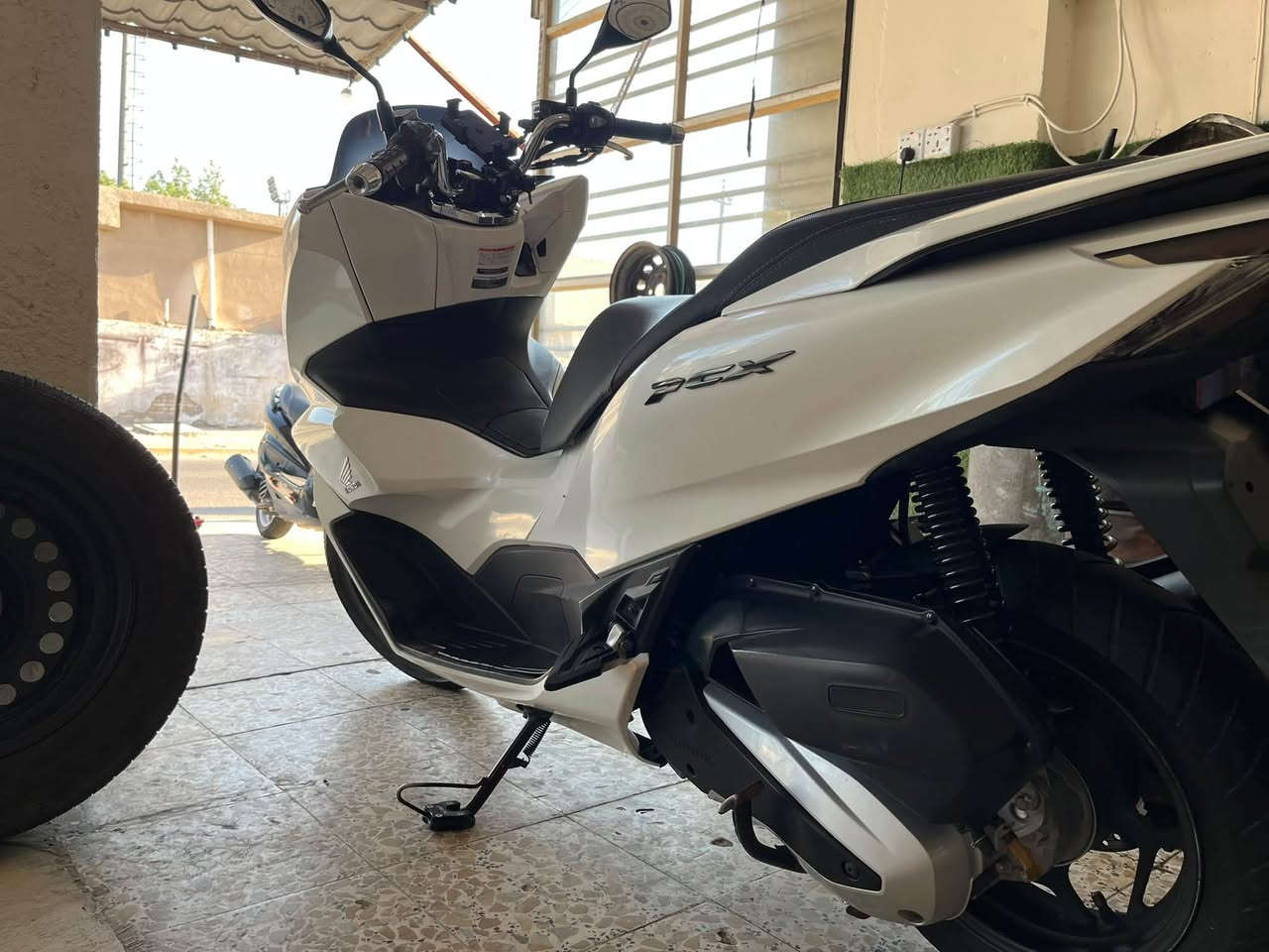للبيع هوندا pcx  جيل الرابع (ياباني) كفالة عامة مال معرض النهضة  ( رمبة) حتى منفيست كمرك بيها  العنوان بغداد حي اور 
السعر 24 $ قفل 
***********
