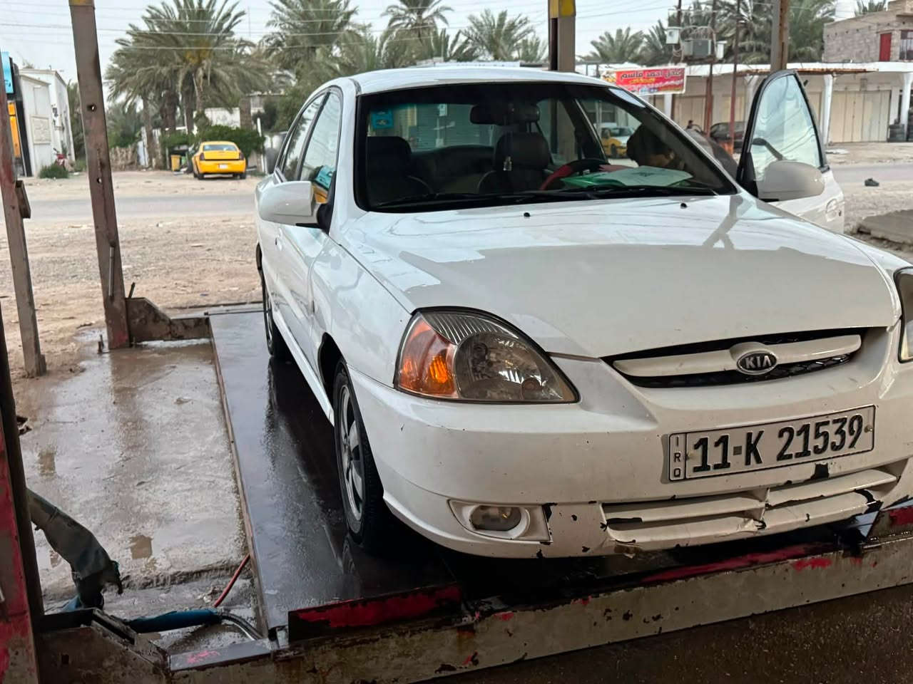 2003 ريو للبيع
مصبوغ عام 
تحويل 
سيارة جاهزة تراي للبصرة
غرفة جديدة
كير عادي
محرك بخار بسيط
تبريد منظرمة كامله وغاز كامل بس نقص لوحة الAC تتبدل
سعر 40$
تواصل  ***********

