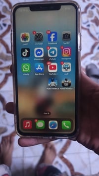 اكس ماكس • بطاريه مبدله • ظهر مكسور