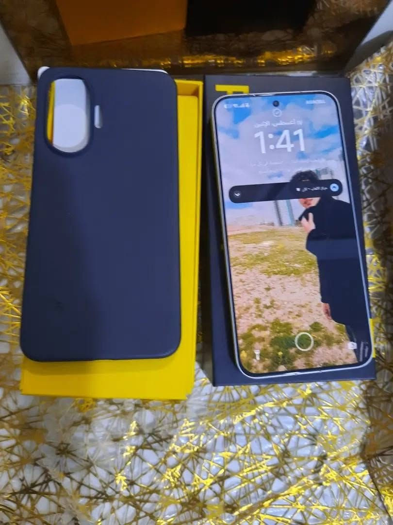سلام عليكم جهاز بوكو اف7 جهاز جديد مادخل صيانه عل فحص ملحقات كامله شحانه 120واط ببجي 120فريم ذاكره 512شخط مابي وهاي الي عل كامره الخلفيه هاي عدسه حمايه والبقي مثل ماموضح السعر الجهاز500مكاني رمادي شارع سراميك متواجد مازنجر وستاب رقم الهاتف ***********

