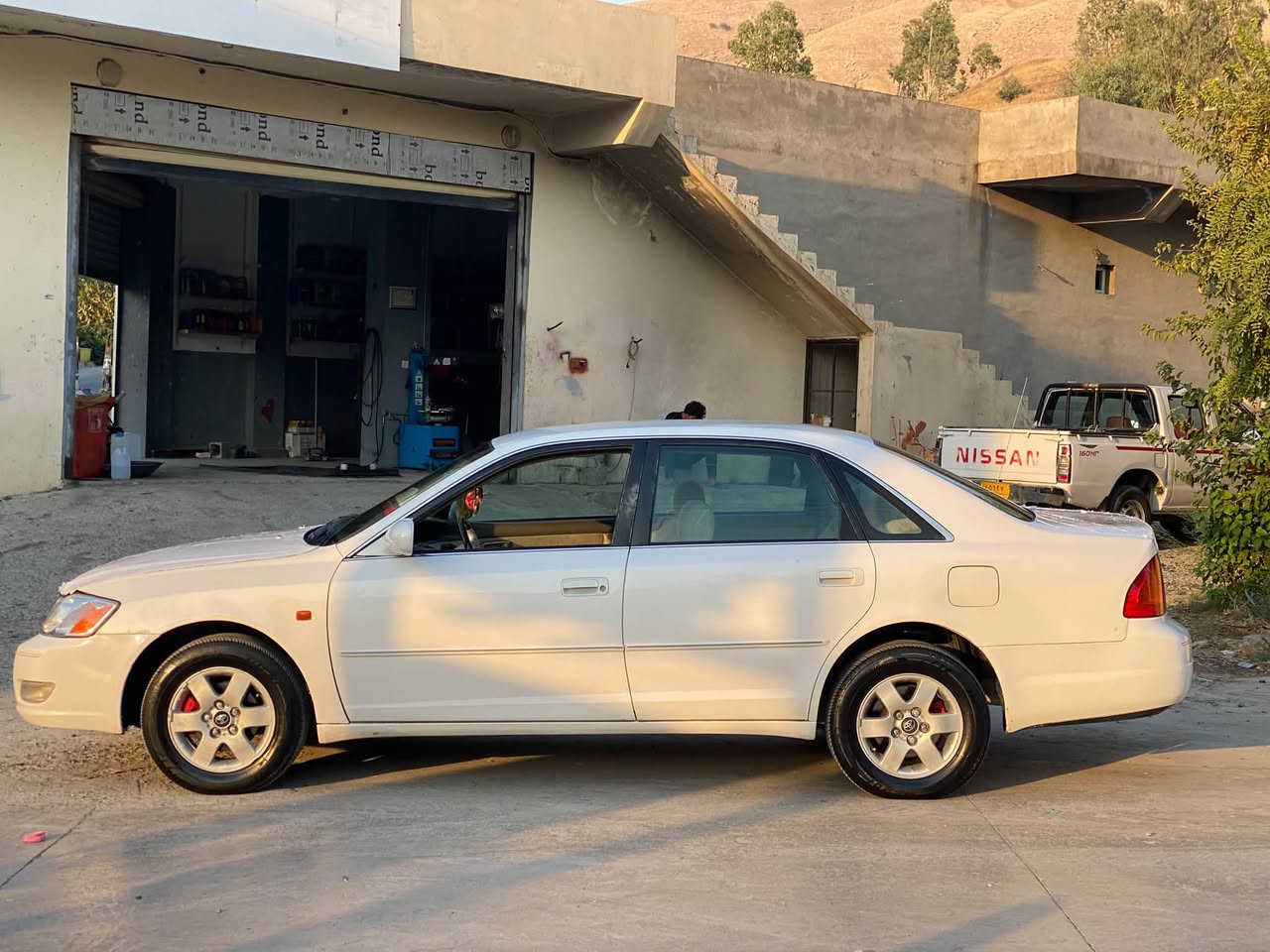 بۆ فرۆشتن ئەڤەلۆن٢٠٠١ 
٣٠٠٠محسن بە نسبەت بۆیاخ ٣ پەڵەی هەیە لەگەڵ قرچێک کە شایەنی باس نیە 
***********
