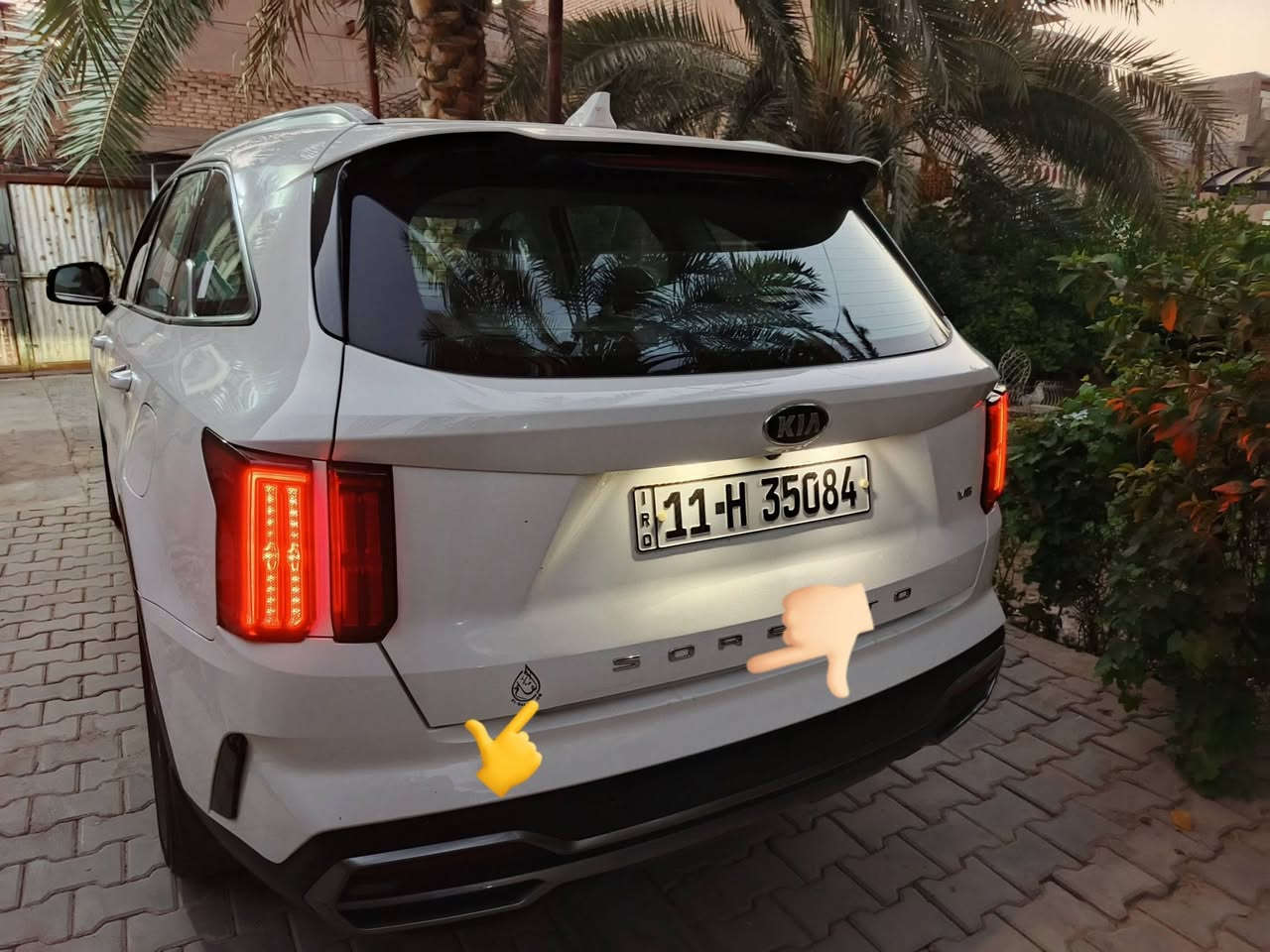 السلام عليكم للبيع كيا سورنتو 2021 خليجي عداد 60 مكفوله عده بارد بالمسطرة باب الصندوك مأشر بالصوره 
 7 راكب
مواصفاتهه معروفه بس قمارة حديد مكينة V6 المرغوب مكان بغداد الكريعات للاستفسار 
***********
