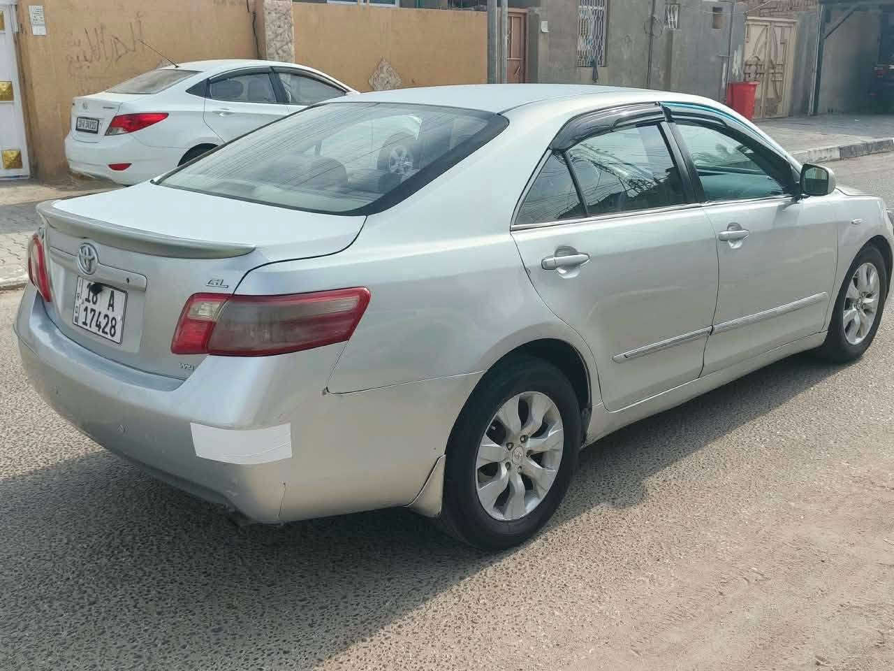 سلام عليكم سياره نوع كامري موديل 2007 خليجي تبريد ثلج تخم تاير حداديه وكير ومكنه كفايه  بيه مكانتا صبغ أبيع احزان  العنوان كربلاء السعر ٧٧بس نتصل ***********
