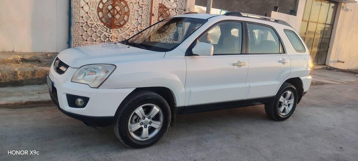 كيا سبورتج ١٠..السعر ١١٥
خليجي
تبريد خير من الله
محرك ٢٠٠٠
نظيفه كلش
بيها تكحيل بسيط والدعاميه صبغ للجماليه
مكفوله من الصبف والتبديل
رقم سليمانيه
بيع مستعجل... ***********
